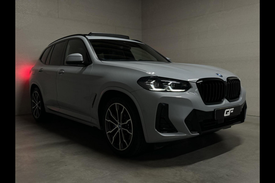 BMW X3 xDrive30e M-Sport Pano H/K Leer Sfeer Camera CarPlay