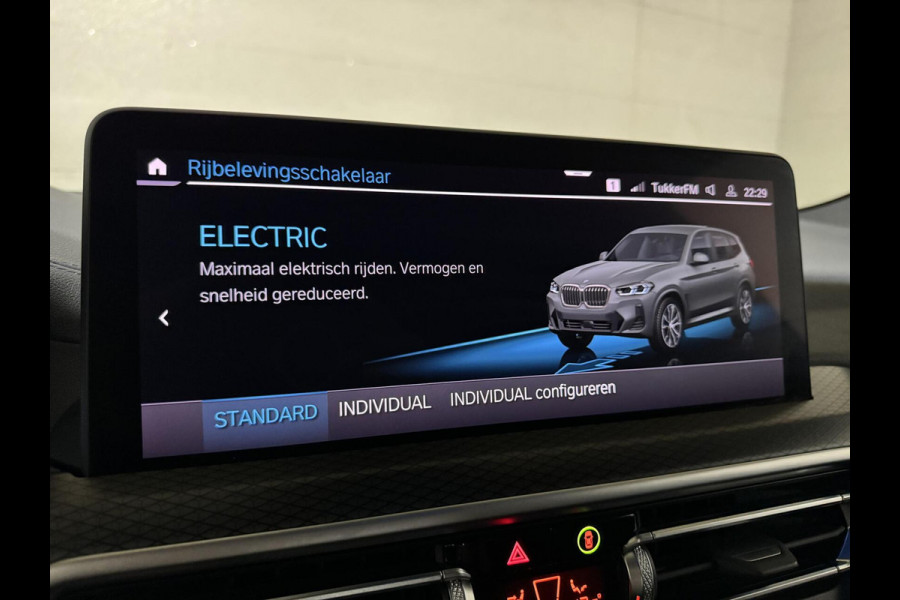 BMW X3 xDrive30e M-Sport Pano H/K Leer Sfeer Camera CarPlay
