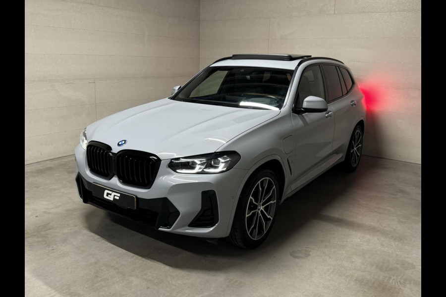 BMW X3 xDrive30e M-Sport Pano H/K Leer Sfeer Camera CarPlay