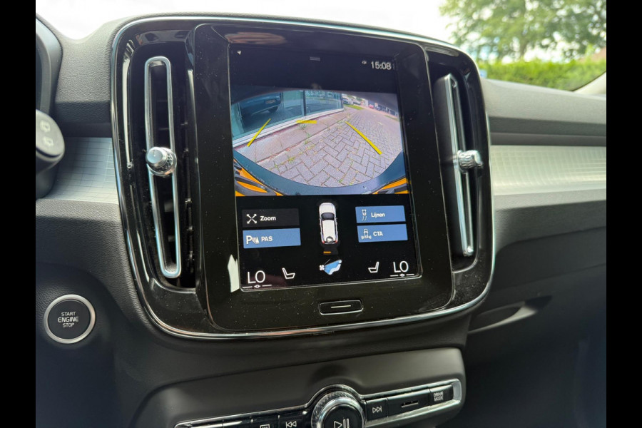 Volvo XC40 1.5 T4 Recharge Inscription Expression - Automaat - Navi - Leder - Parkeerhulp