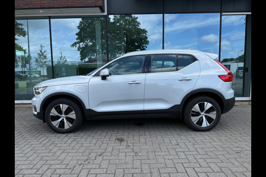 Volvo XC40 1.5 T4 Recharge Inscription Expression - Automaat - Navi - Leder - Parkeerhulp