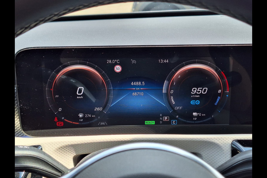 Mercedes-Benz A-Klasse A 250e 218pk Business Solution Luxury Limited | Pano-dak, Memory, Burmester, Sfeerverlichting, PDC