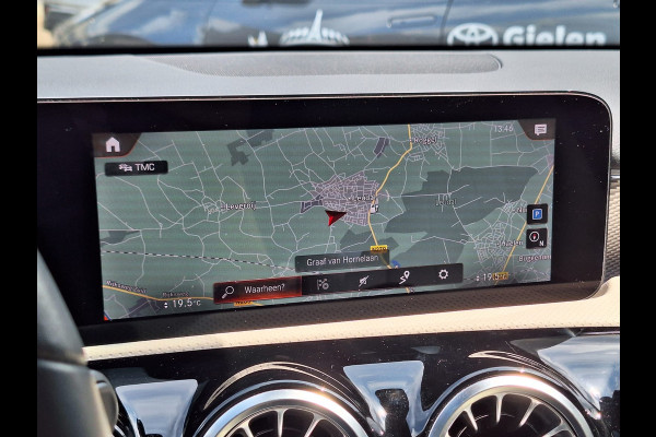 Mercedes-Benz A-Klasse A 250e 218pk Business Solution Luxury Limited | Pano-dak, Memory, Burmester, Sfeerverlichting, PDC
