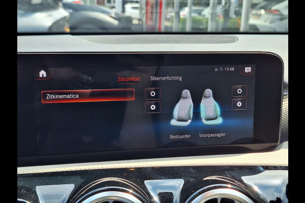 Mercedes-Benz A-Klasse A 250e 218pk Business Solution Luxury Limited | Pano-dak, Memory, Burmester, Sfeerverlichting, PDC