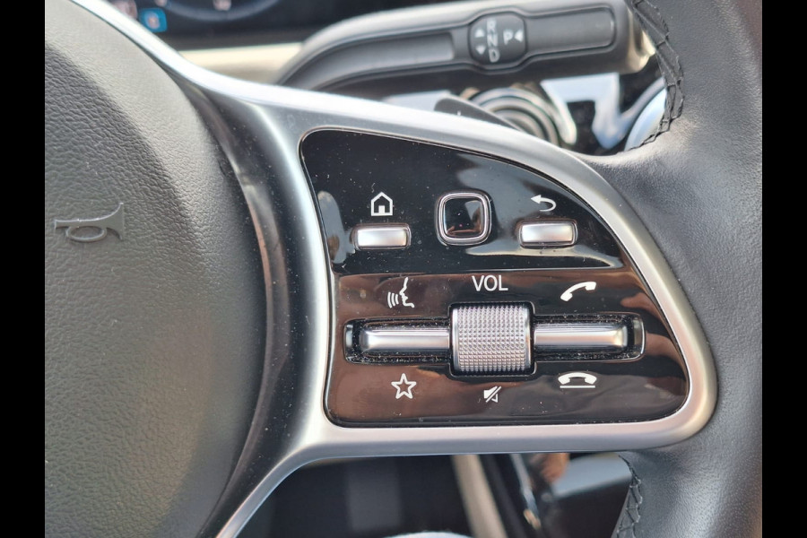 Mercedes-Benz A-Klasse A 250e 218pk Business Solution Luxury Limited | Pano-dak, Memory, Burmester, Sfeerverlichting, PDC