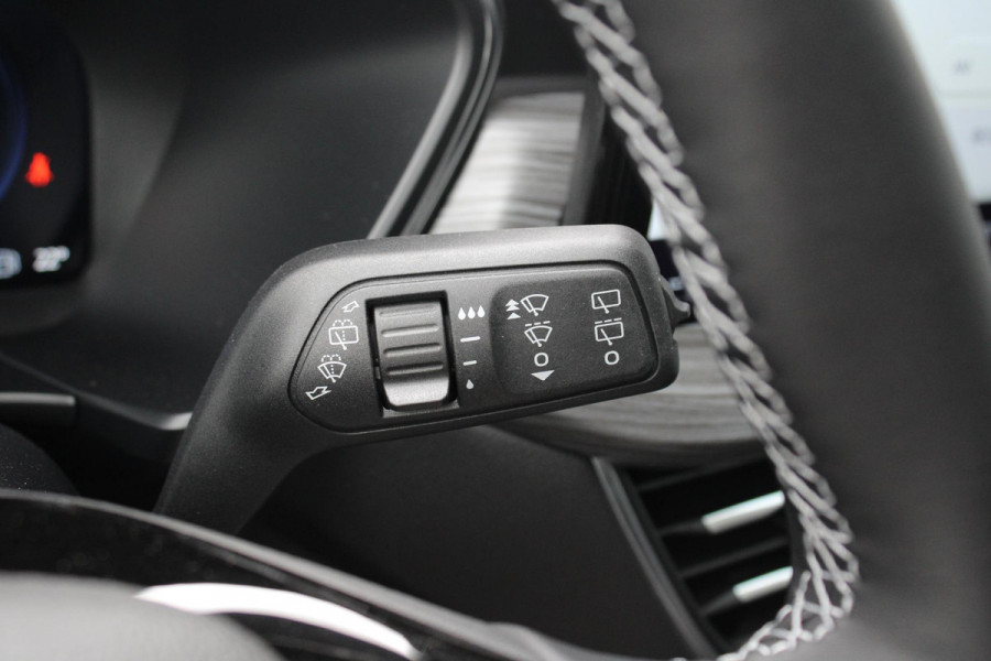 Ford Kuga 2.5 PHEV Active X 243pk | Driver Assistance Pack | Winterpack | Wegklapbare Trekhaak | 19 inch Licht metalen velgen