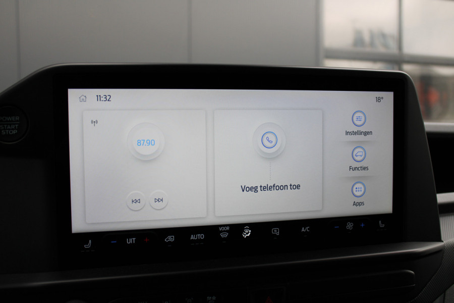 Ford Transit Custom 320 2.0 TDCI L2H1 Trend 136pk - Carplay - Android - LED koplampen - Stoelverwarming - 70l tank - Rijklaar