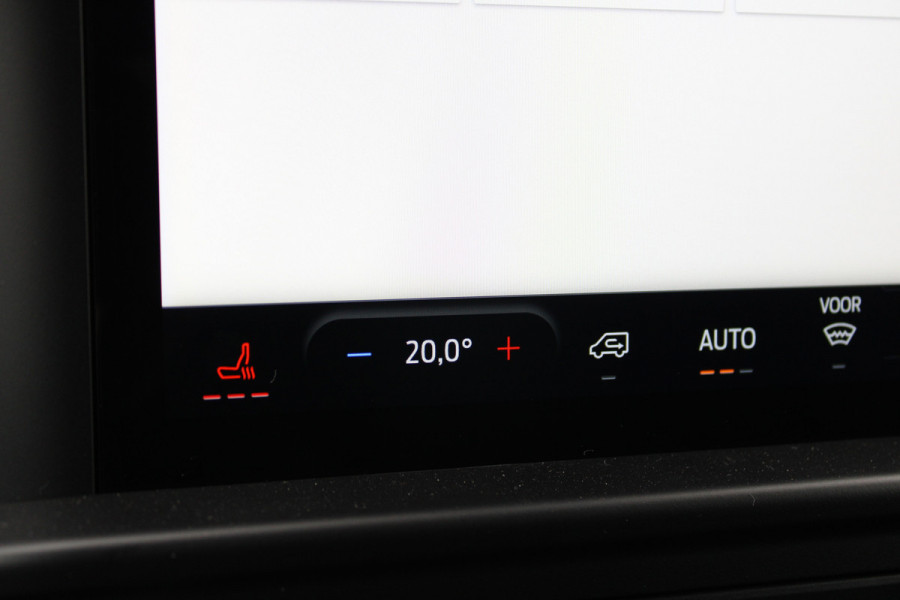 Ford Transit Custom 320 2.0 TDCI L2H1 Trend 136pk - Carplay - Android - LED koplampen - Stoelverwarming - 70l tank - Rijklaar