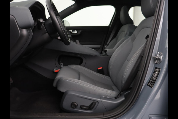 Polestar 2 Long Range Dual Motor Launch Edition 78kWh | Panoramadak | Stoel & stuurverwarming | 360 camera | Adaptive cruise | Harman/Kardon | Carplay
