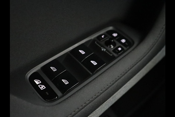 Polestar 2 Long Range Dual Motor Launch Edition 78kWh | Panoramadak | Stoel & stuurverwarming | 360 camera | Adaptive cruise | Harman/Kardon | Carplay