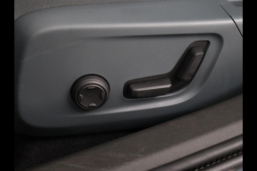 Polestar 2 Long Range Dual Motor Launch Edition 78kWh | Panoramadak | Stoel & stuurverwarming | 360 camera | Adaptive cruise | Harman/Kardon | Carplay