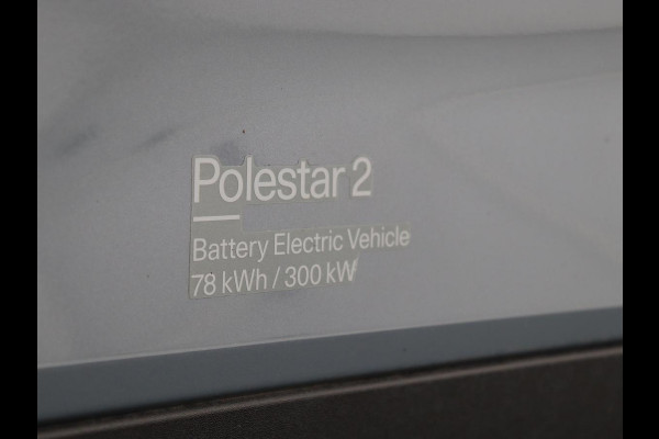 Polestar 2 Long Range Dual Motor Launch Edition 78kWh | Panoramadak | Stoel & stuurverwarming | 360 camera | Adaptive cruise | Harman/Kardon | Carplay