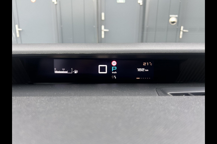 Citroën C3 Aircross 1.2 Hybrid 136 Max | Comfortstoelen | Achteruitrijcamera | Nu beschikbaar voor proefritten!
