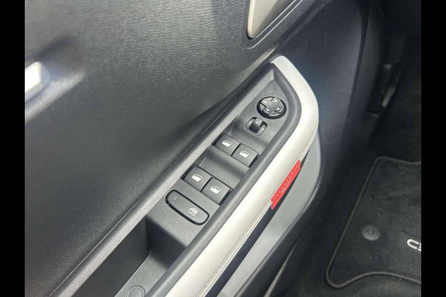 Citroën C3 Aircross 1.2 Hybrid 136 Max | Comfortstoelen | Achteruitrijcamera | Nu beschikbaar voor proefritten!
