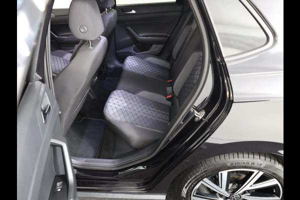 Volkswagen Polo 1.0 TSI R-Line 95 pk Automaat (DSG) | Verlengde garantie | Navigatie via App | Parkeersensoren | Adaptieve cruise control | Matrix LED koplampen |