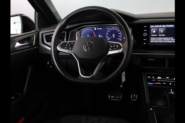 Volkswagen Polo 1.0 TSI R-Line 95 pk Automaat (DSG) | Verlengde garantie | Navigatie via App | Parkeersensoren | Adaptieve cruise control | Matrix LED koplampen |