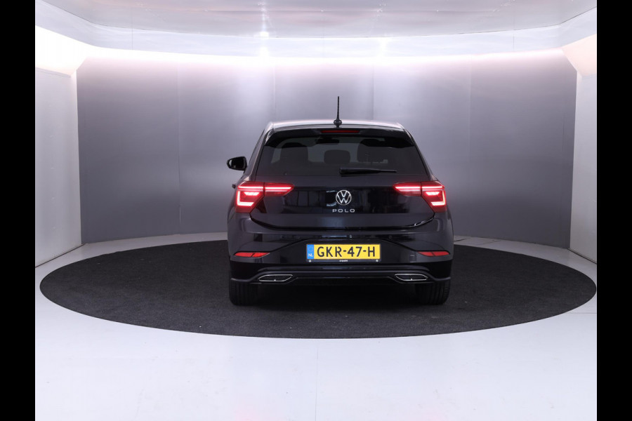 Volkswagen Polo 1.0 TSI R-Line 95 pk Automaat (DSG) | Verlengde garantie | Navigatie via App | Parkeersensoren | Adaptieve cruise control | Matrix LED koplampen |