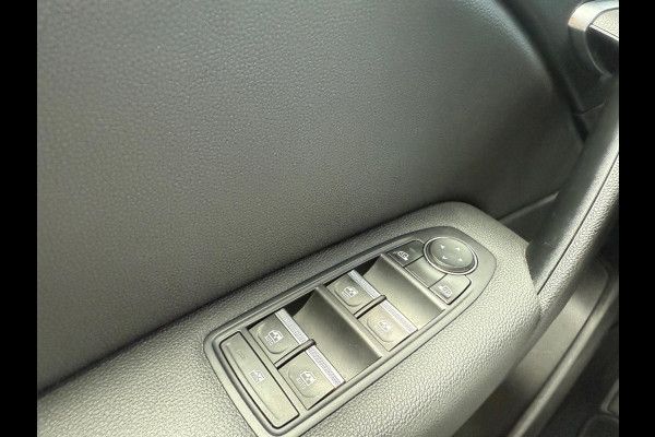 Renault Captur 1.6 E-Tech Hybrid 145 Intens - Automaat - Navi groot - Climate - Org.NL