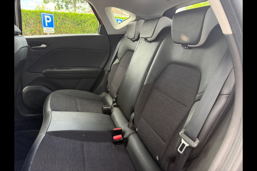 Renault Captur 1.6 E-Tech Hybrid 145 Intens - Automaat - Navi groot - Climate - Org.NL