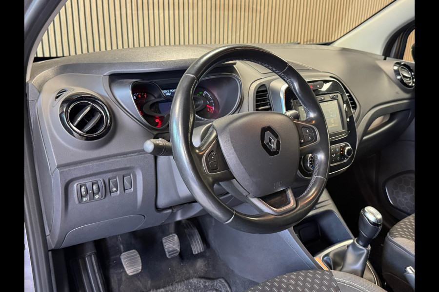 Renault Captur 0.9 TCe Intens AIRCO NAVIGATIE STOELVERWARMING CRUISE PDC START/STOP KEYLESS-GO