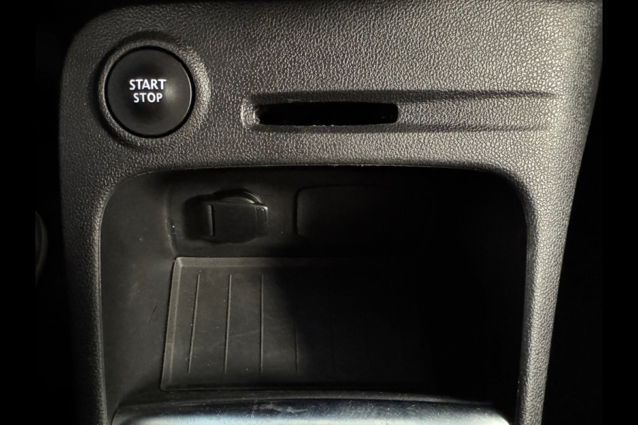 Renault Captur 0.9 TCe Intens AIRCO NAVIGATIE STOELVERWARMING CRUISE PDC START/STOP KEYLESS-GO