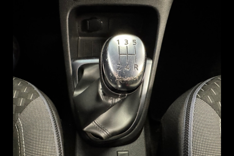 Renault Captur 0.9 TCe Intens AIRCO NAVIGATIE STOELVERWARMING CRUISE PDC START/STOP KEYLESS-GO