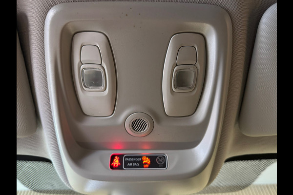 Renault Captur 0.9 TCe Intens AIRCO NAVIGATIE STOELVERWARMING CRUISE PDC START/STOP KEYLESS-GO
