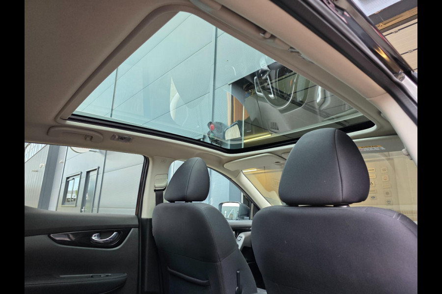 Nissan QASHQAI 1.2 N-Connecta / NAP !! / PANODAK / KEYLESS / STOELVERW. / DAB+ / 360CAM. / P.SENSOR V+A / NWE BEURT / GARANTIE !