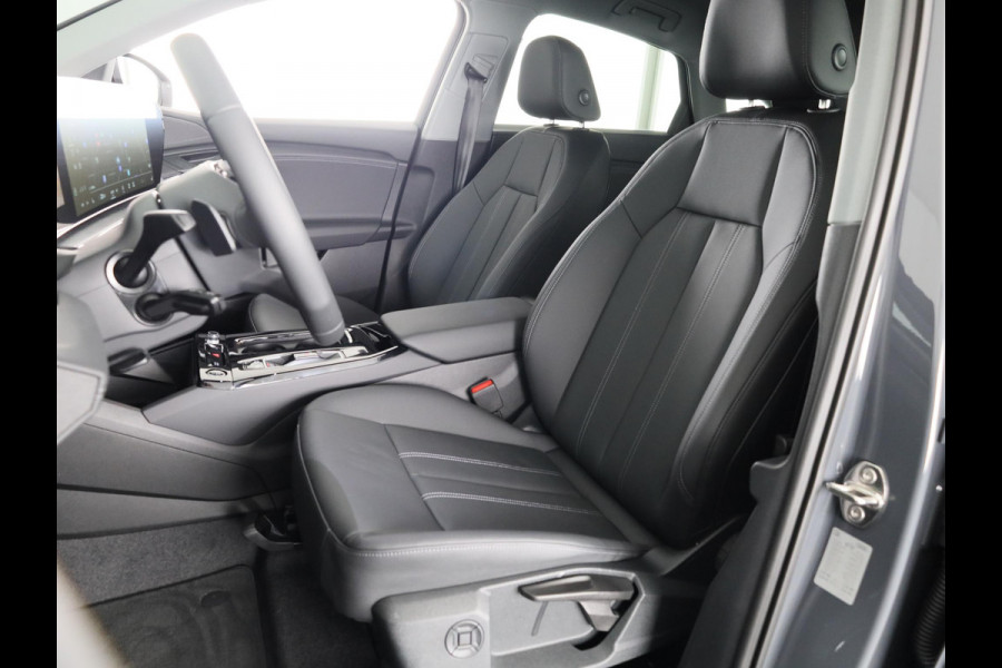 Audi Q6 Sportback e-tron Advanced edition 83 kWh 252pk | Adaptive cruise controle | Parkeercamera | Lederen bekleding