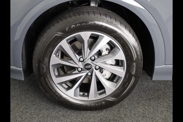Audi Q6 Sportback e-tron Advanced edition 83 kWh 252pk | Adaptive cruise controle | Parkeercamera | Lederen bekleding