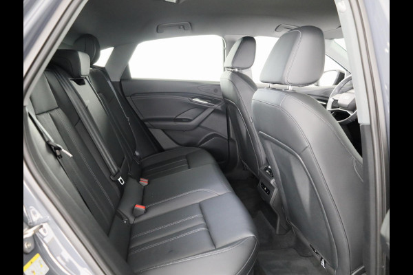 Audi Q6 Sportback e-tron Advanced edition 83 kWh 252pk | Adaptive cruise controle | Parkeercamera | Lederen bekleding