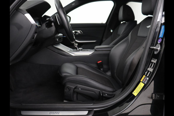 BMW 3-serie 320e xDrive Sport Line | LaserLight | Stoelverwarming | Trekhaak | Sportstoelen | Live Cockpit | Carplay | Half leder | Navigatie | Park Assist | Sfeerverlichting