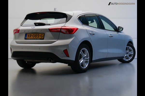 Ford Focus 1.0 EcoBoost Trend Edition Business Sport (APPLE CARPLAY,LED,PARKEERSENSOREN,CLIMATE,CRUISE,NIEUWE APK,LM-VELGEN)