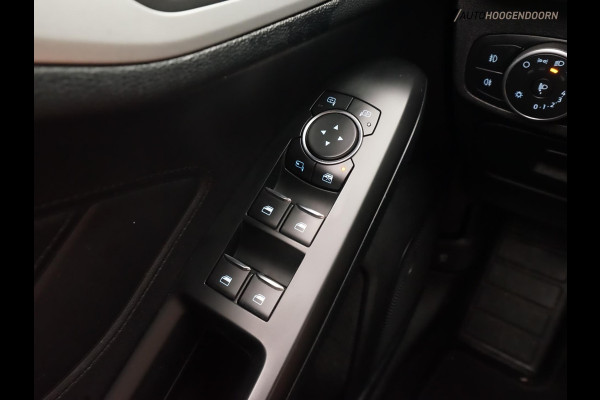 Ford Focus 1.0 EcoBoost Trend Edition Business Sport (APPLE CARPLAY,LED,PARKEERSENSOREN,CLIMATE,CRUISE,NIEUWE APK,LM-VELGEN)