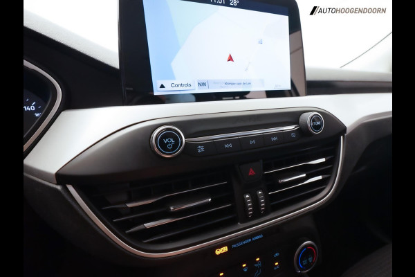 Ford Focus 1.0 EcoBoost Trend Edition Business Sport (APPLE CARPLAY,LED,PARKEERSENSOREN,CLIMATE,CRUISE,NIEUWE APK,LM-VELGEN)