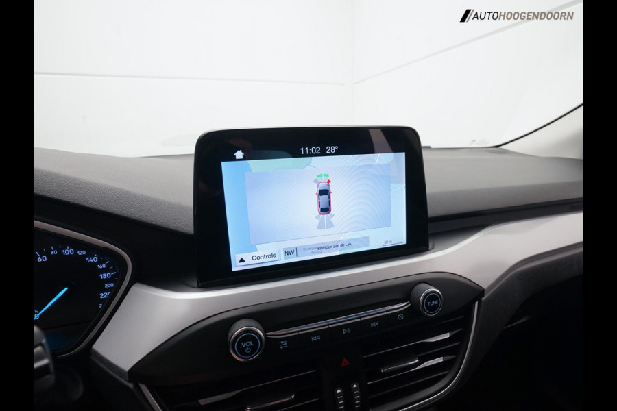 Ford Focus 1.0 EcoBoost Trend Edition Business Sport (APPLE CARPLAY,LED,PARKEERSENSOREN,CLIMATE,CRUISE,NIEUWE APK,LM-VELGEN)