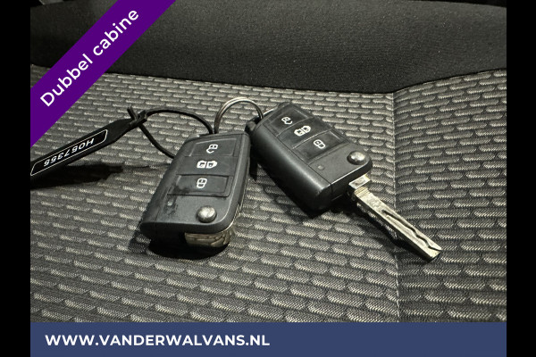 Volkswagen Transporter 2.0 TDI L2H1 Dubbele Cabine Euro6 Airco | 5-Zits | Navigatie | Trekhaak | Apple Carplay Android Auto, Cruisecontrol, Parkeersensoren