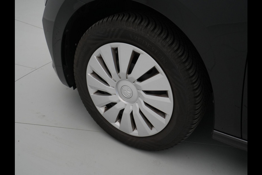 Škoda SCALA 1.0 TSI 95pk Active Navi via app Cruise Dab Lane + Front assist 300