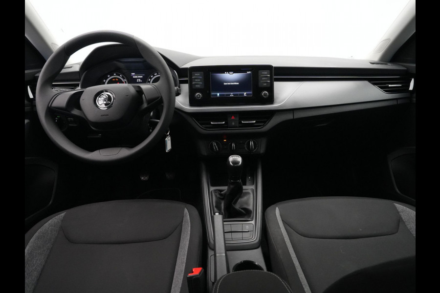 Škoda SCALA 1.0 TSI 95pk Active Navi via app Cruise Dab Lane + Front assist 300