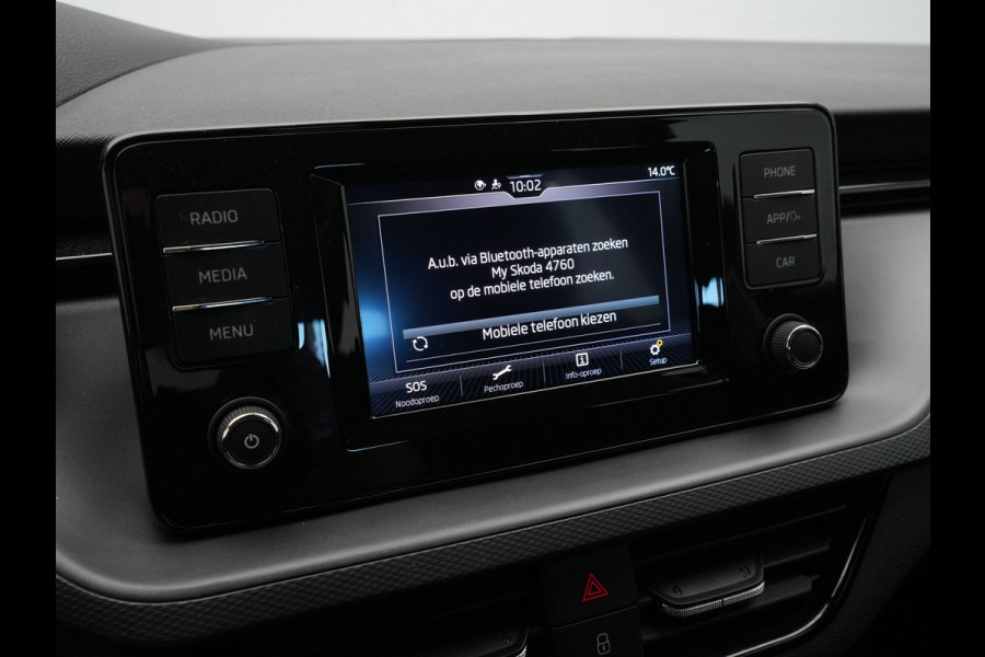 Škoda SCALA 1.0 TSI 95pk Active Navi via app Cruise Dab Lane + Front assist 300