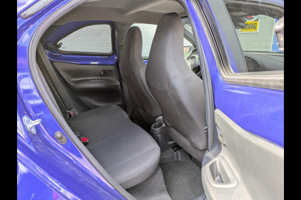 Toyota Aygo X 1.0 VVT-i MT Active|Adapt.Cruise|Camera|Climate-Control|Apple-Carplay/Android-Auto|Stoelverwarming