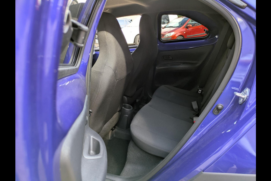 Toyota Aygo X 1.0 VVT-i MT Active|Adapt.Cruise|Camera|Climate-Control|Apple-Carplay/Android-Auto|Stoelverwarming