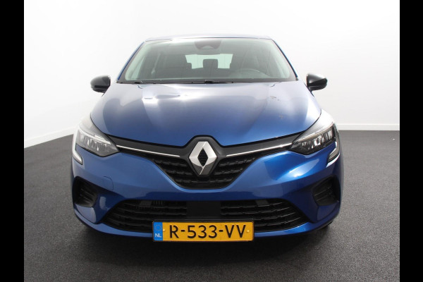 Renault Clio 1.0 TCe 90 Equilibre | Navigatie | Apple Carplay/Android Auto | Parkeersensoren achter | Cruise Control | Ledverlichting | Airco