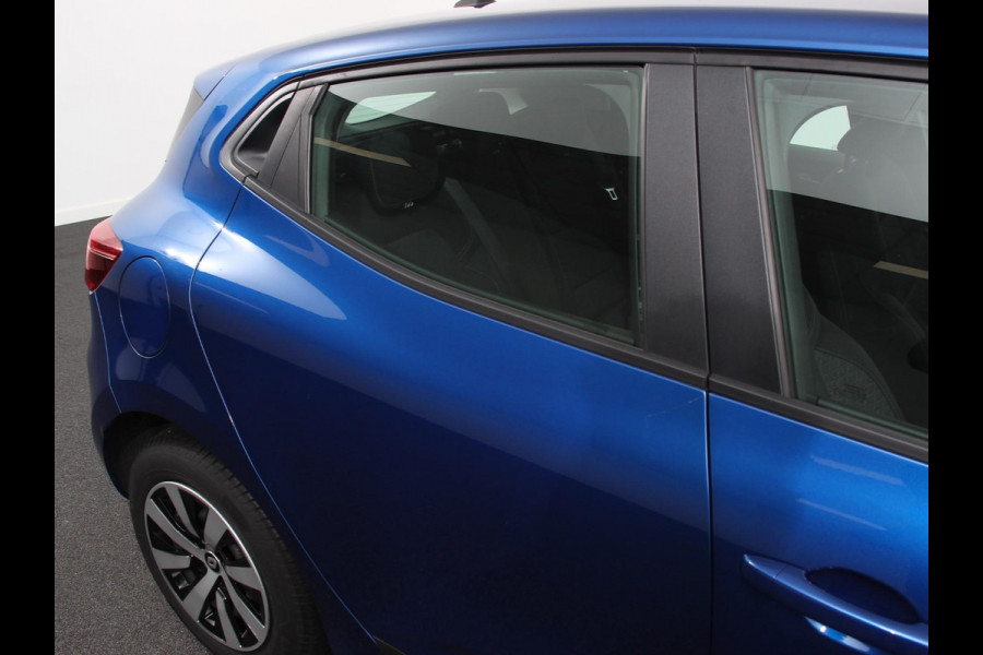 Renault Clio 1.0 TCe 90 Equilibre | Navigatie | Apple Carplay/Android Auto | Parkeersensoren achter | Cruise Control | Ledverlichting | Airco