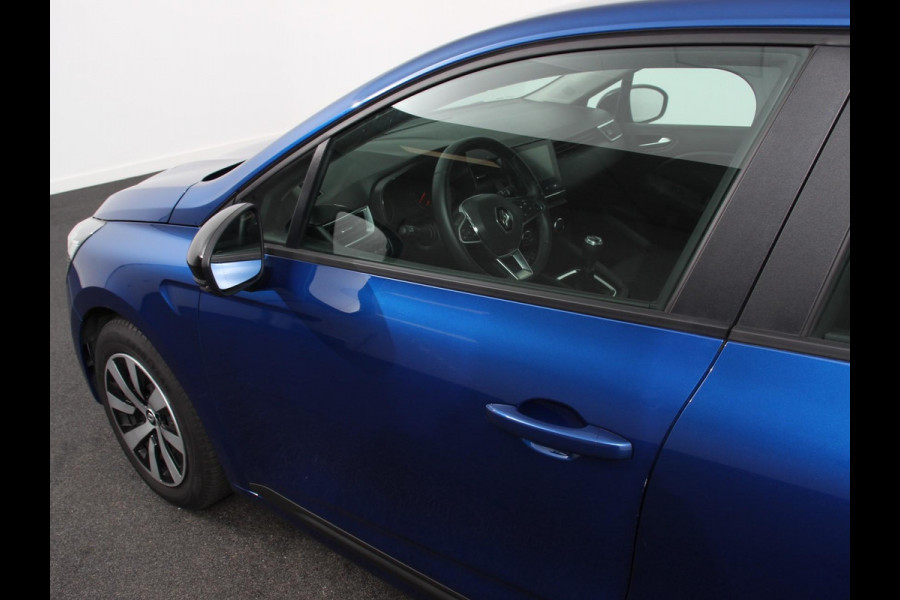 Renault Clio 1.0 TCe 90 Equilibre | Navigatie | Apple Carplay/Android Auto | Parkeersensoren achter | Cruise Control | Ledverlichting | Airco