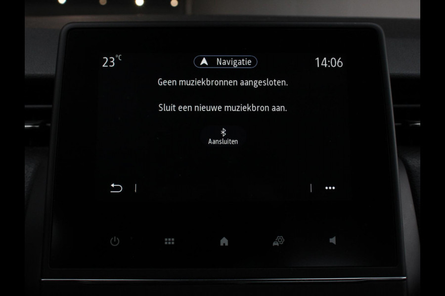 Renault Clio 1.0 TCe 90 Equilibre | Navigatie | Apple Carplay/Android Auto | Parkeersensoren achter | Cruise Control | Ledverlichting | Airco