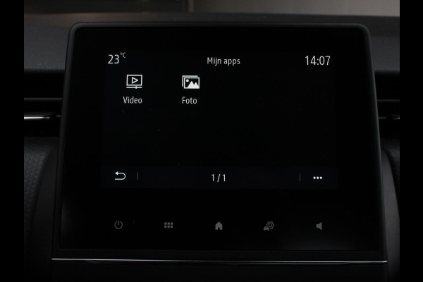 Renault Clio 1.0 TCe 90 Equilibre | Navigatie | Apple Carplay/Android Auto | Parkeersensoren achter | Cruise Control | Ledverlichting | Airco