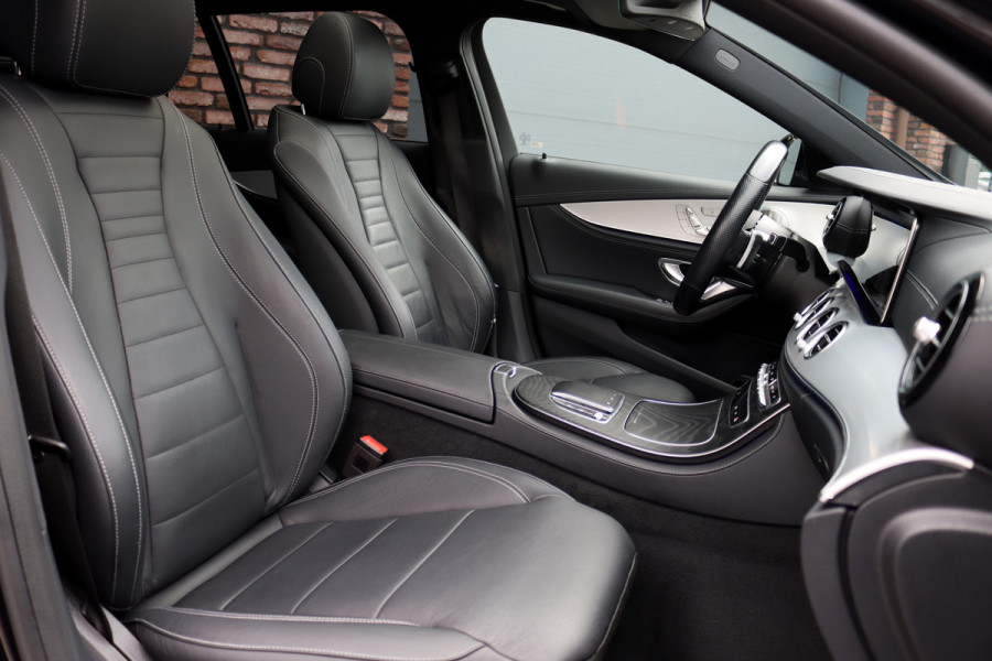 Mercedes-Benz E-Klasse Estate 200 AMG Line Premium+ Aut9 | Panoramadak | Burmester | Memory | Trekhaak | Leder | Surround Camera | Keyless Go | Nightpakket |