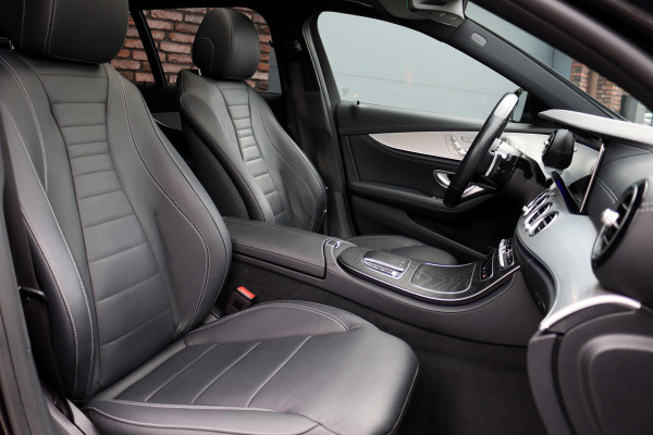 Mercedes-Benz E-Klasse Estate 200 AMG Line Premium+ Aut9 | Panoramadak | Burmester | Memory | Trekhaak | Leder | Surround Camera | Keyless Go | Nightpakket |