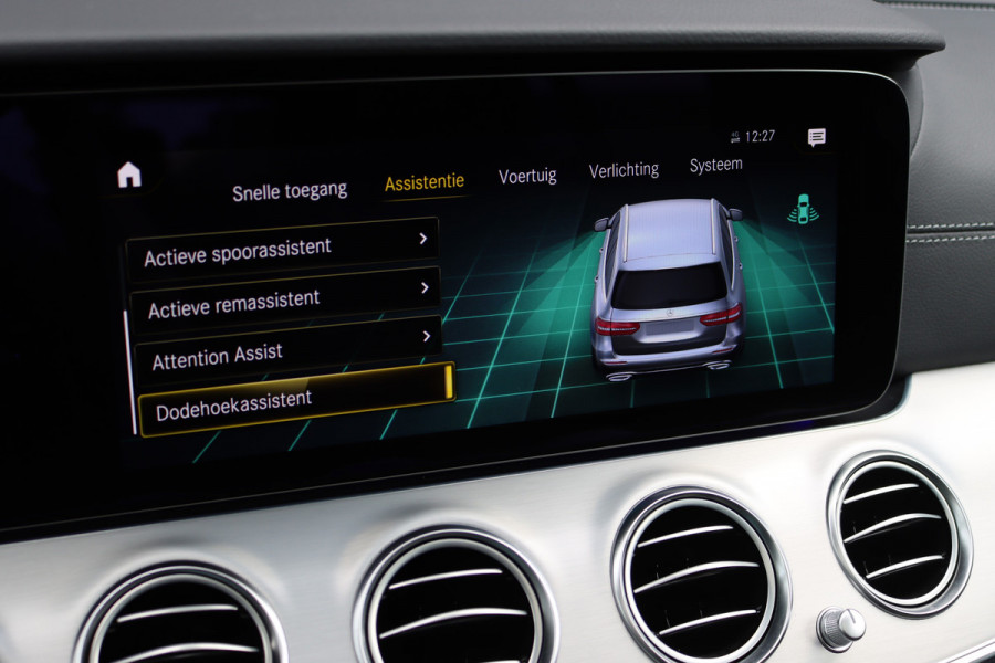 Mercedes-Benz E-Klasse Estate 200 AMG Line Premium+ Aut9 | Panoramadak | Burmester | Memory | Trekhaak | Leder | Surround Camera | Keyless Go | Nightpakket |